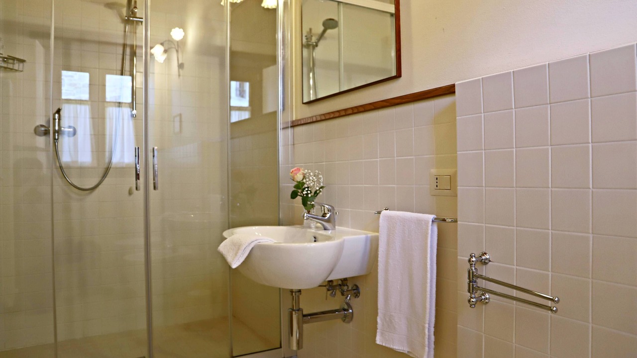 Photo of Bathroom in Starda