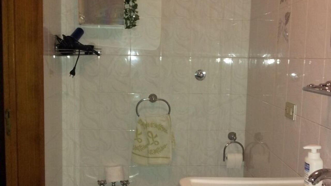 Photo of Bathroom in Cisternino