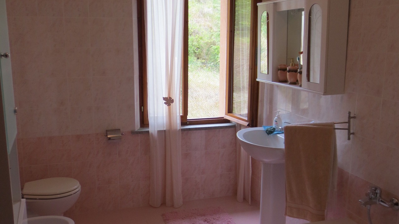 Photo of Bathroom in Scheggia e Pascelupo