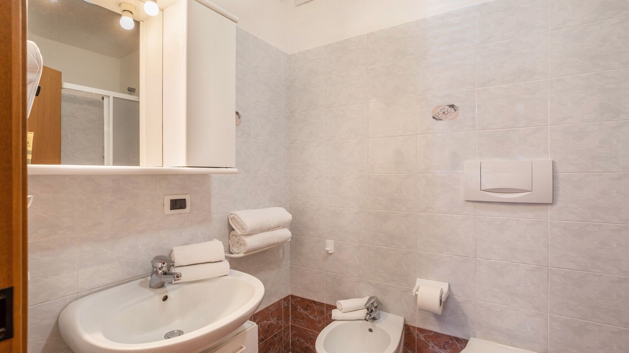 Photo of Bathroom in Almazzago