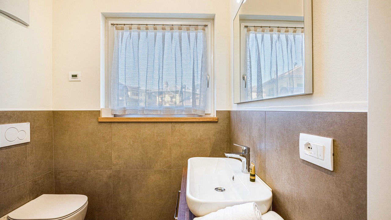 Photo of Bathroom in Almazzago