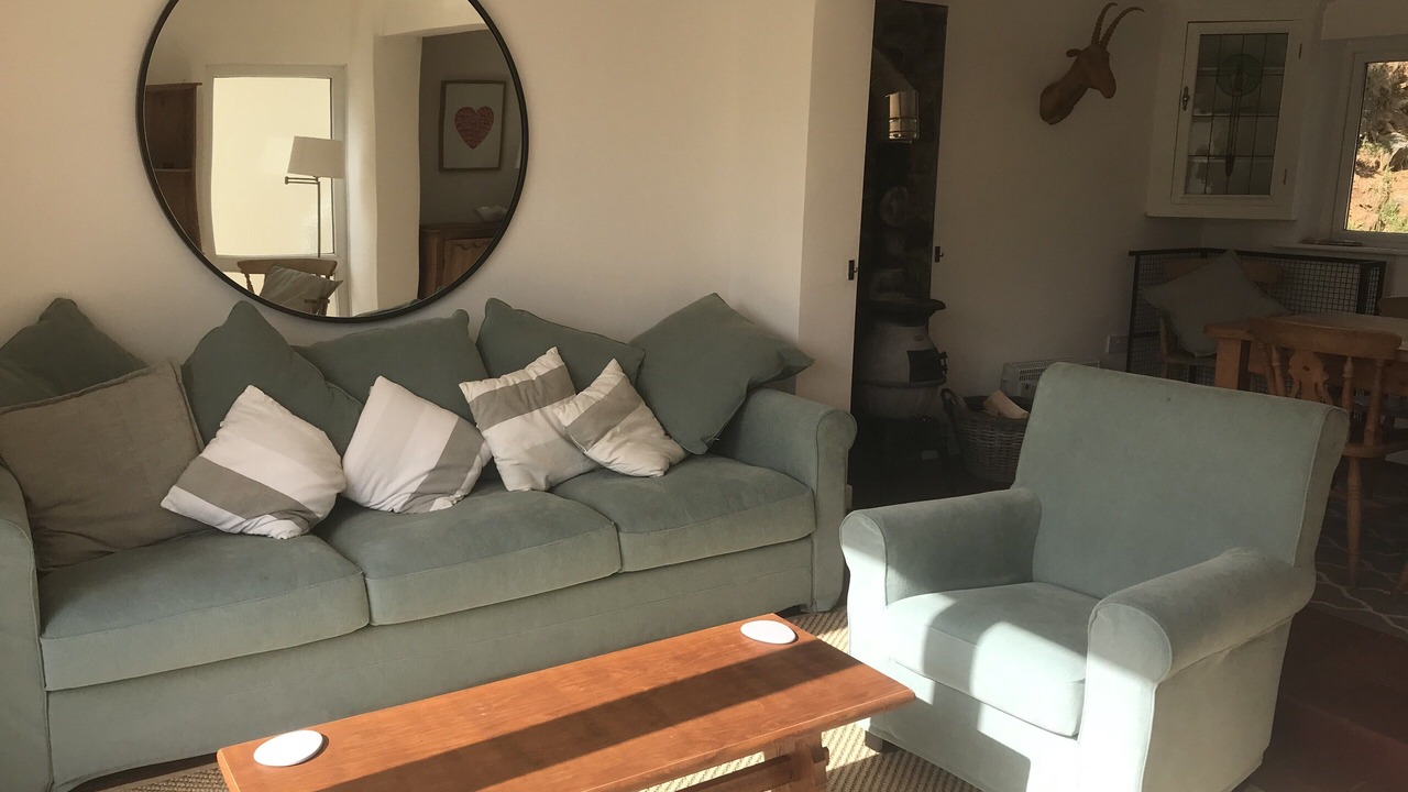 Photo of Livingroom in Crynant
