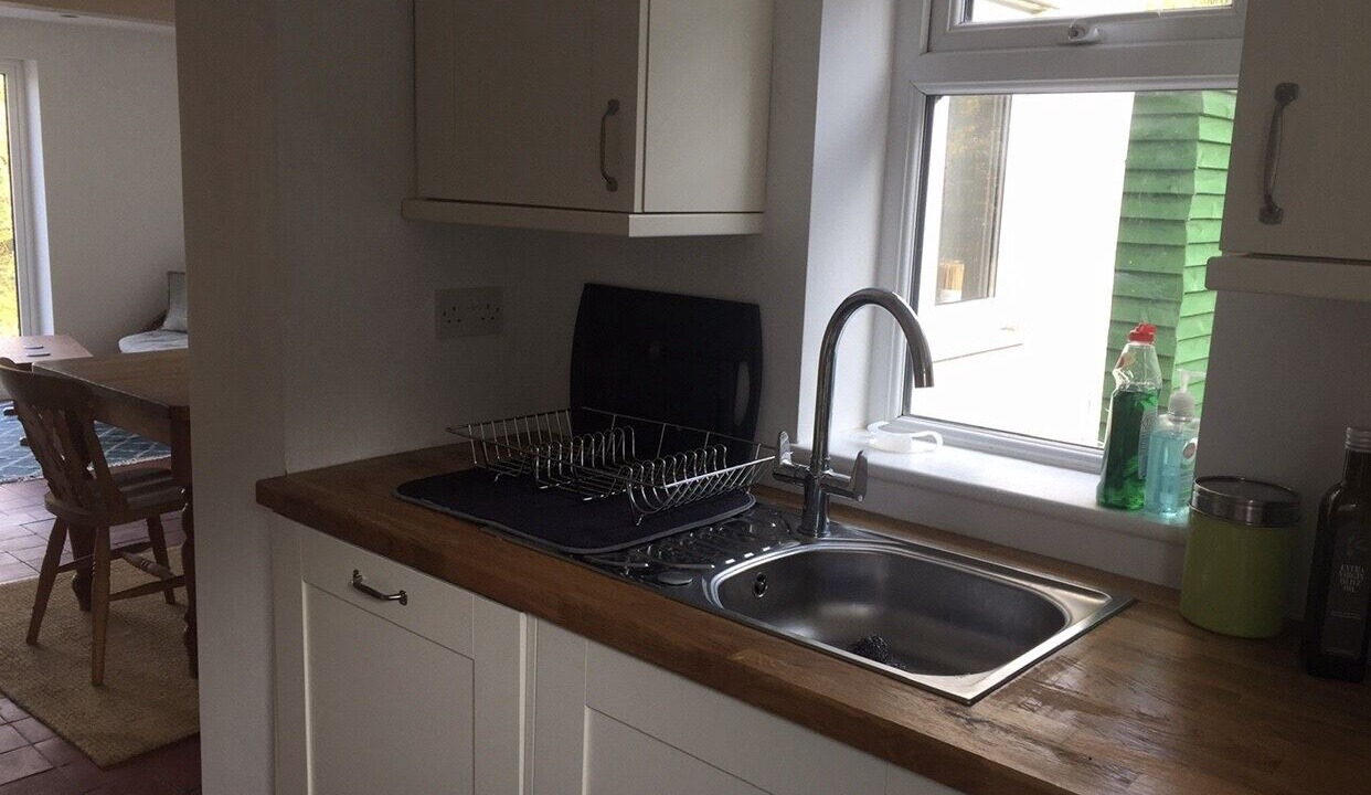 Photo of Kitchen in Crynant