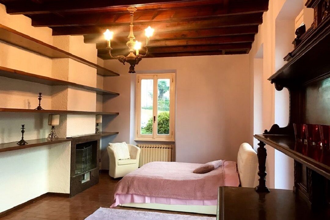 Photo of Bedroom in Castiglione d'Intelvi