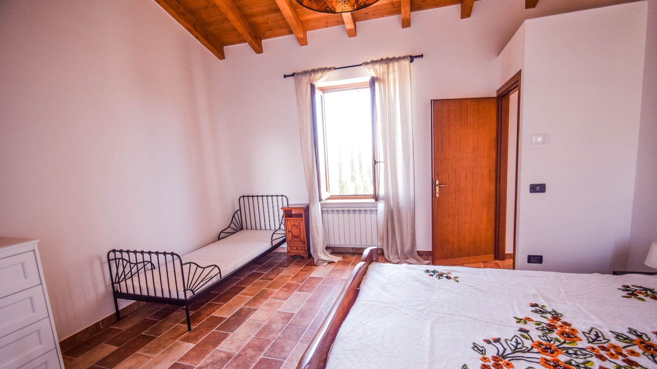 Photo of Bedroom in Avigliano Umbrio