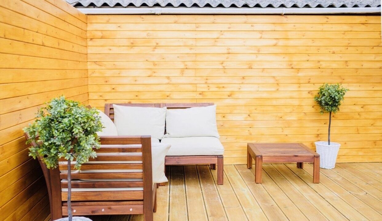 Photo of Patio Balcony in New Forest District