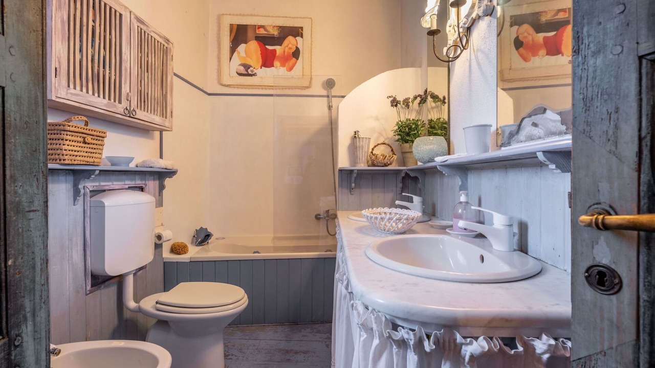Photo of Bathroom in Moncalieri