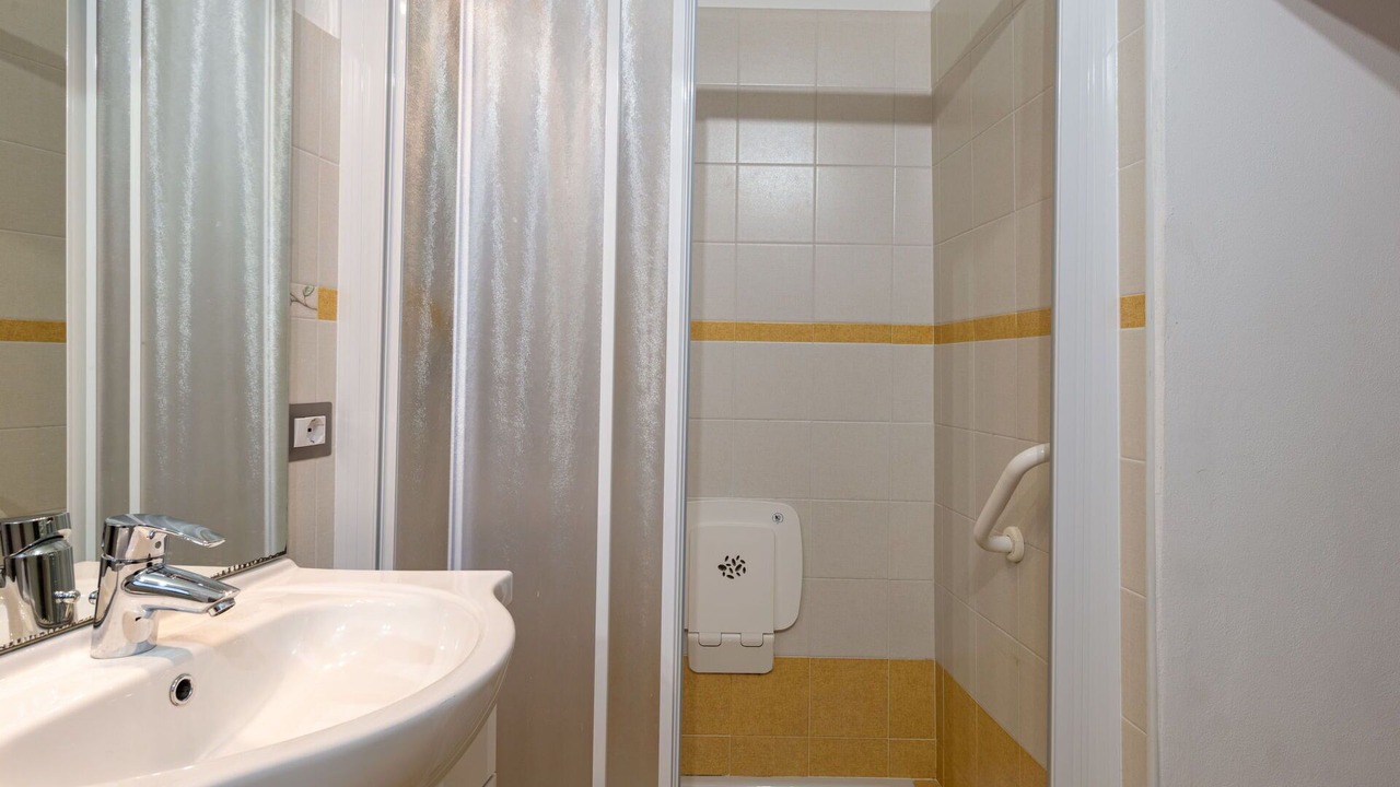 Photo of Bathroom in Maccagno