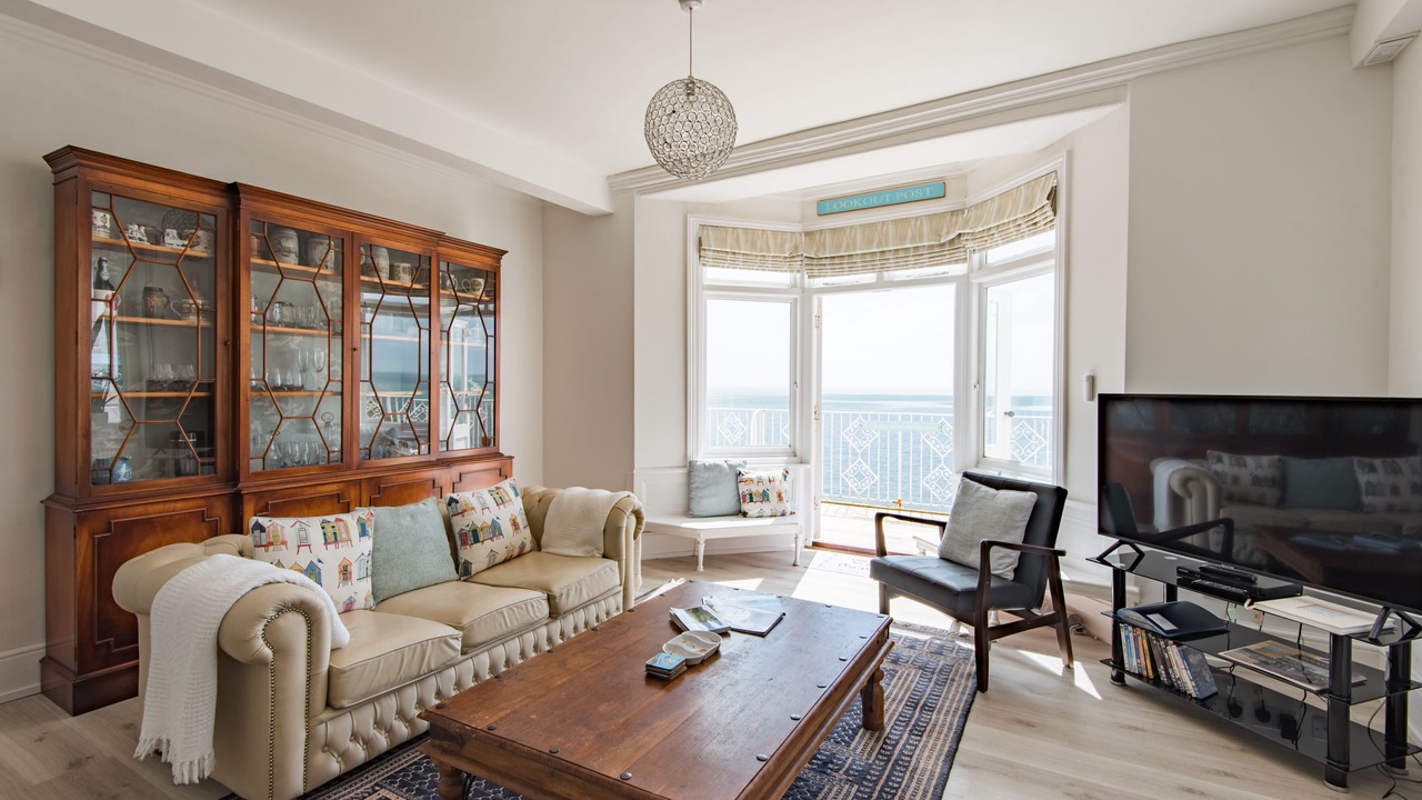 Photo of Livingroom in Folkestone
