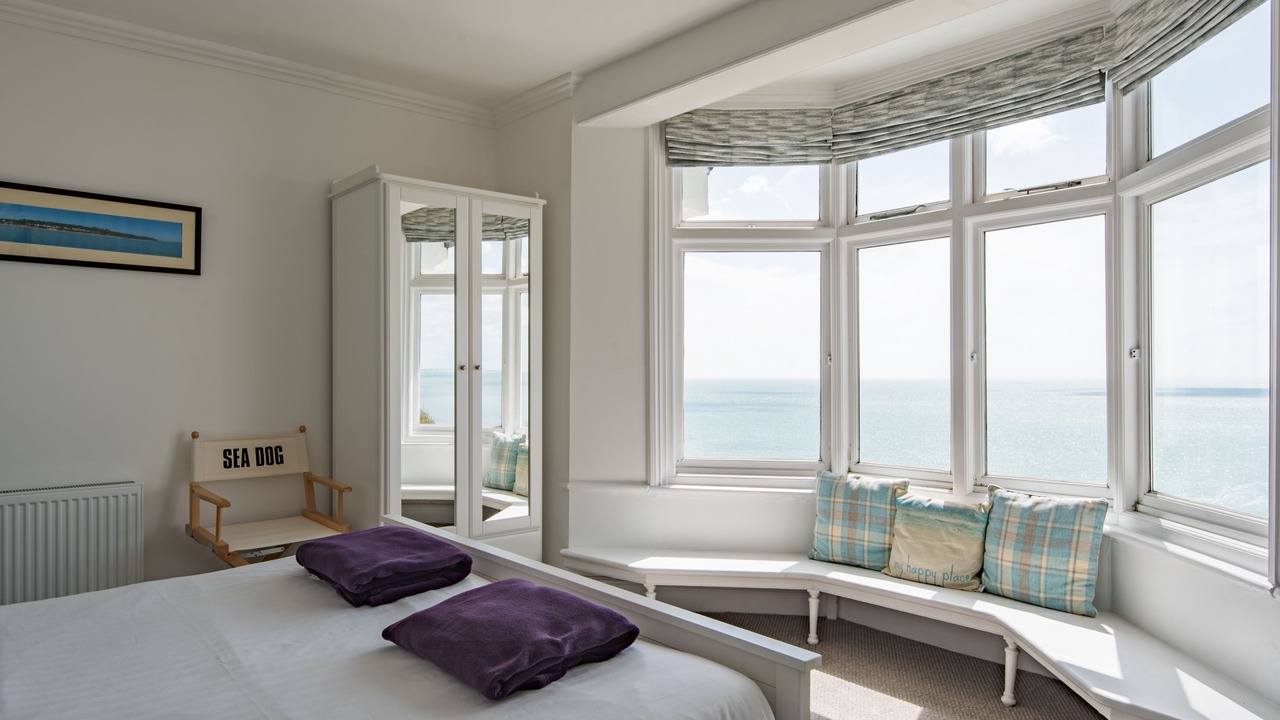 Photo of Bedroom in Folkestone