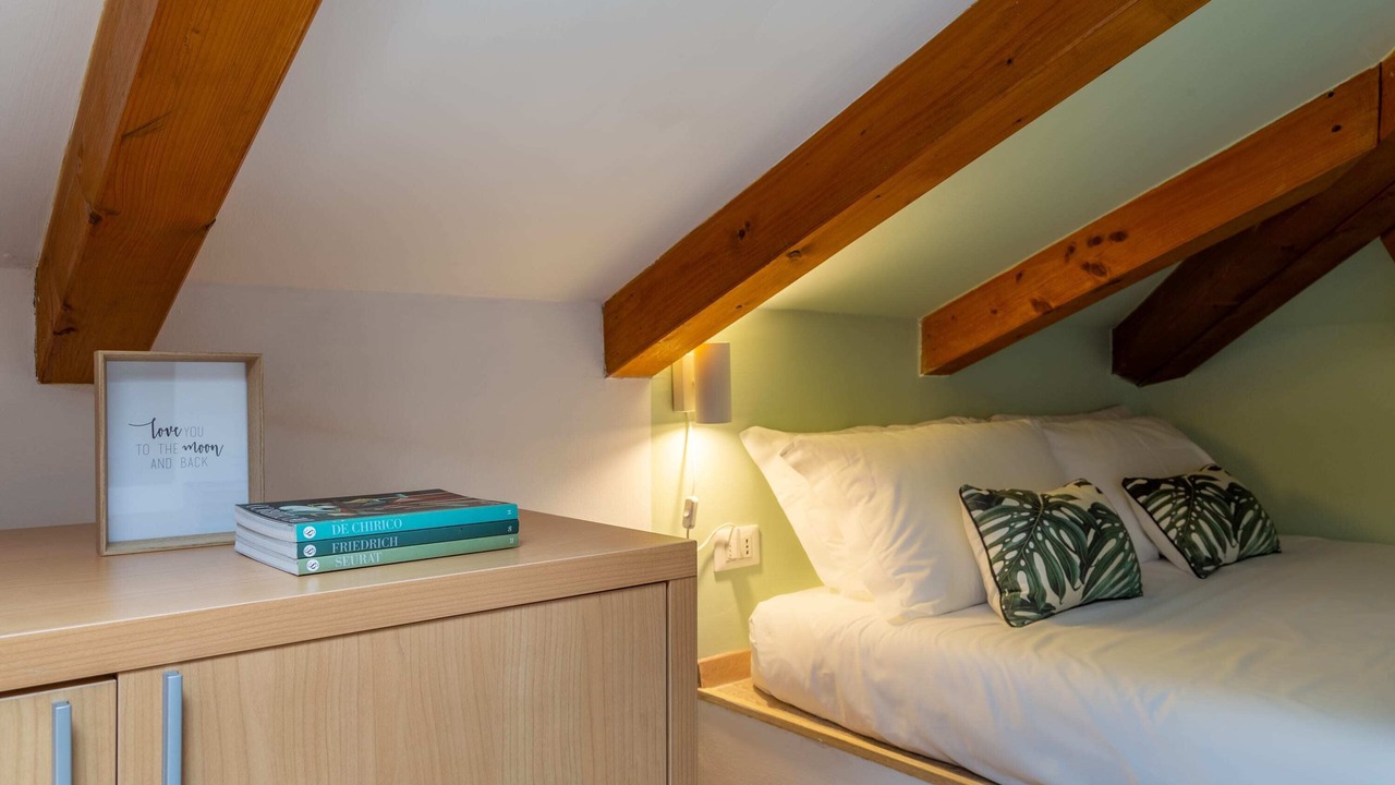 Photo of Bedroom in Trieste Old Town