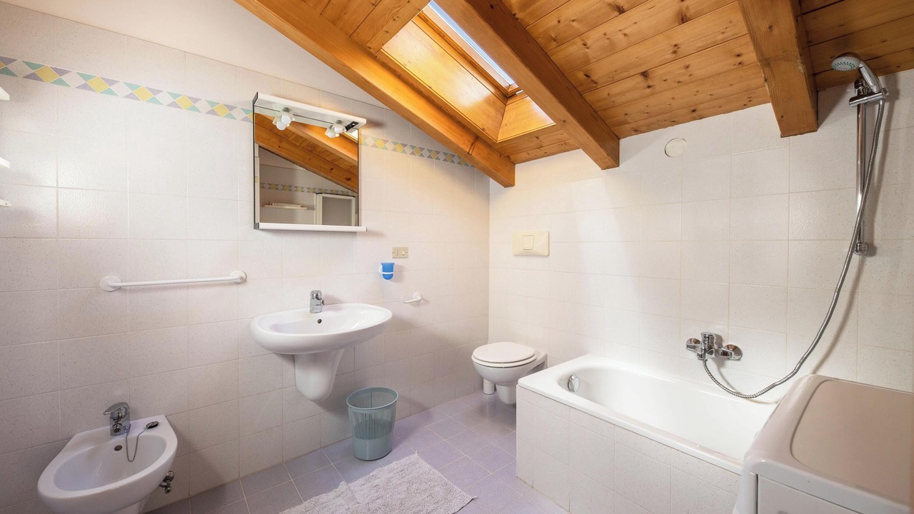 Photo of Bathroom in Vigo di Fassa