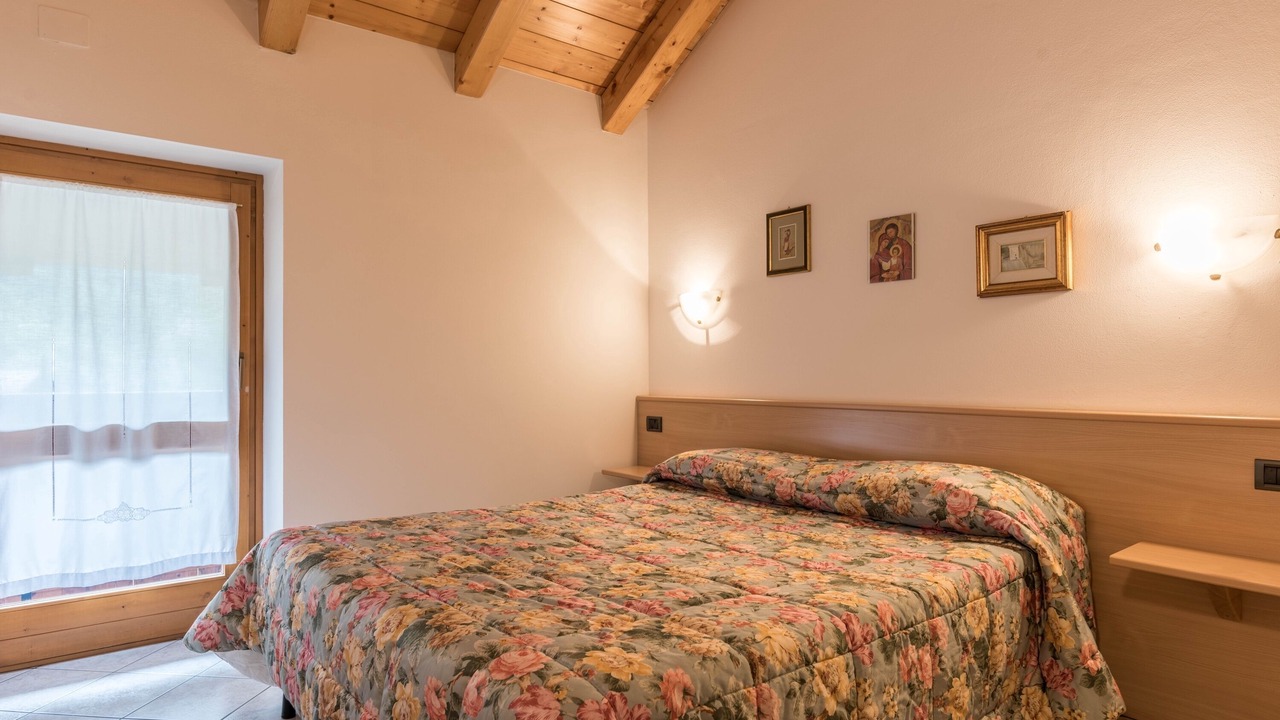 Photo of Bedroom in Cogolo