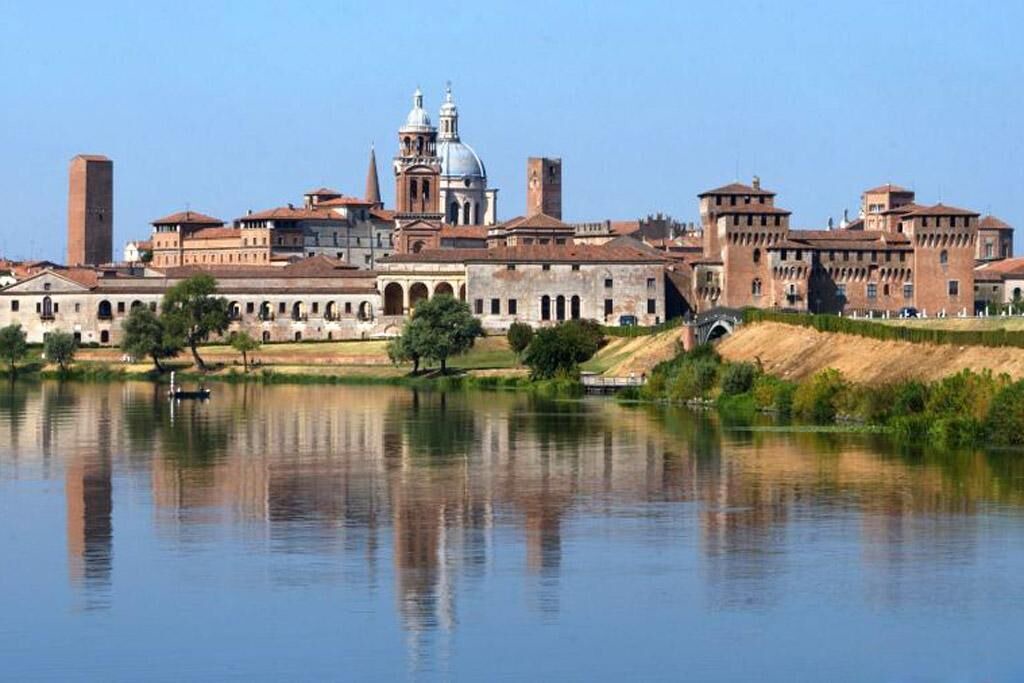 Photo of Outdoor in Mantua