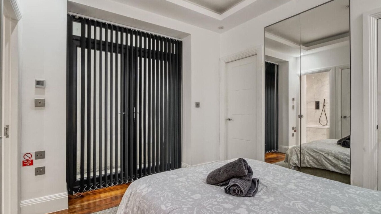 Photo of Bedroom in Southfields