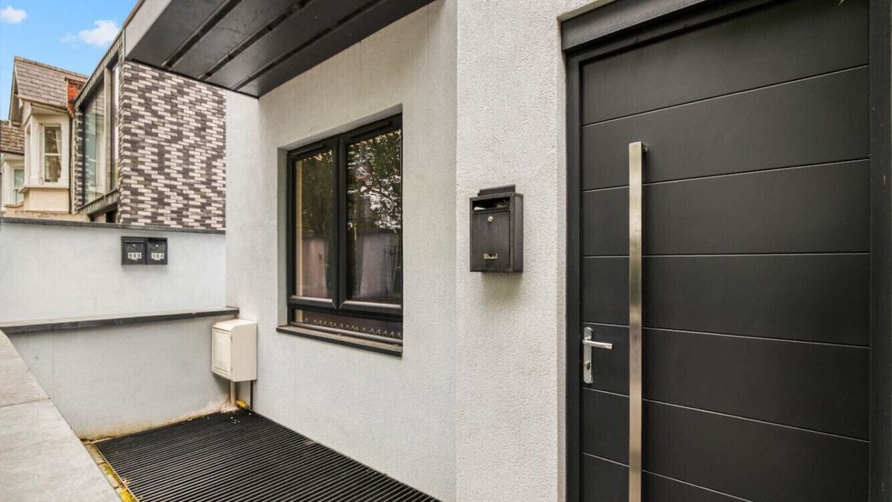 Photo of Outdoor in Southfields