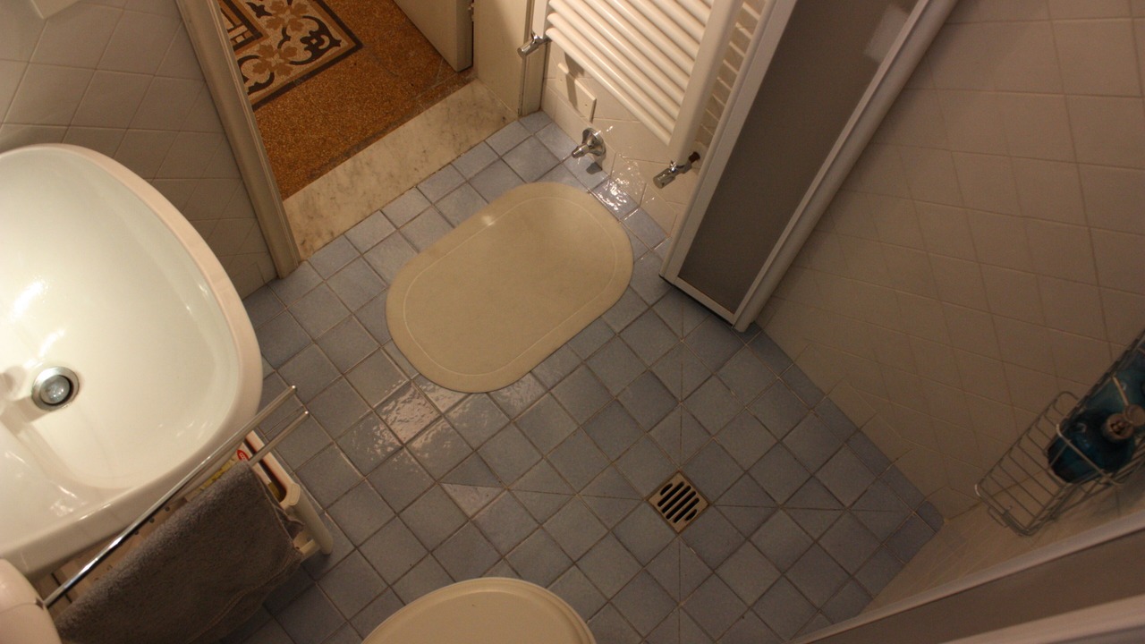 Photo of Bathroom in Careggi Rifredi