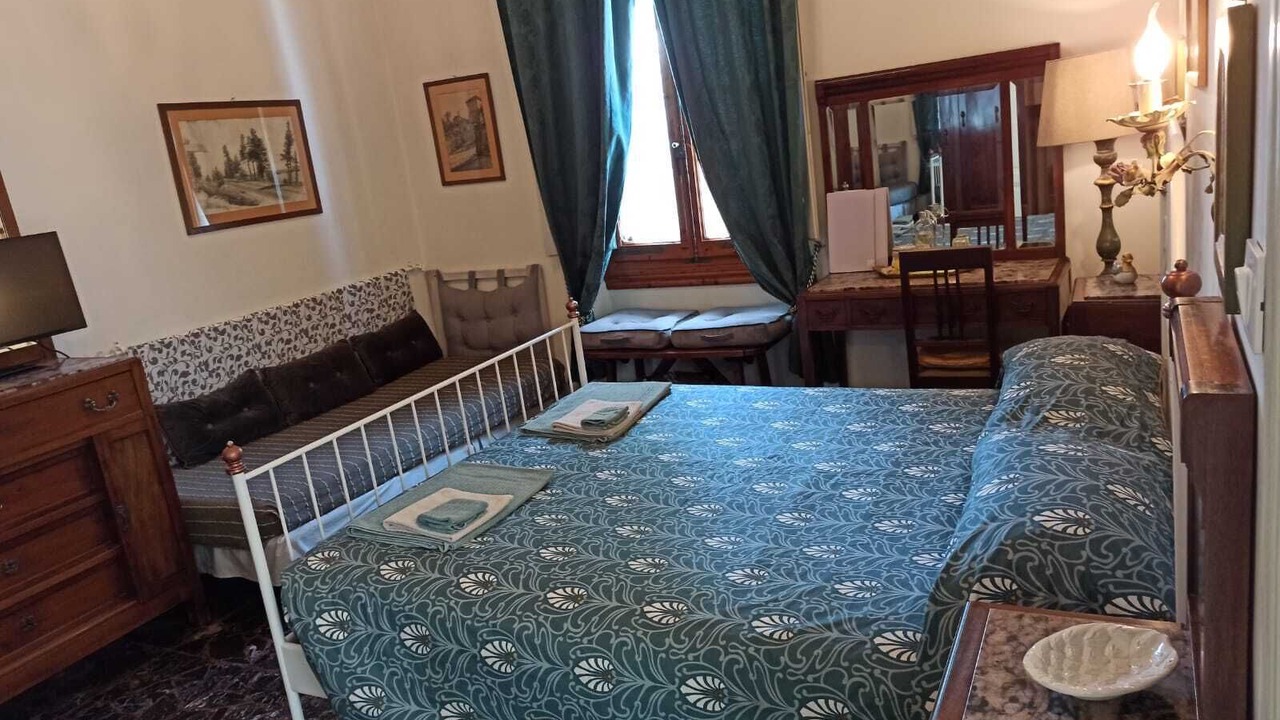 Photo of Bedroom in Careggi Rifredi
