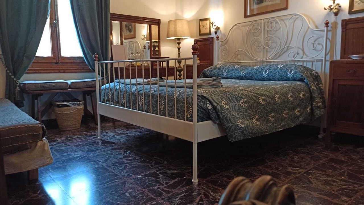 Photo of Bedroom in Careggi Rifredi