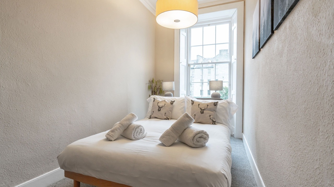 Photo of Bedroom in Newington