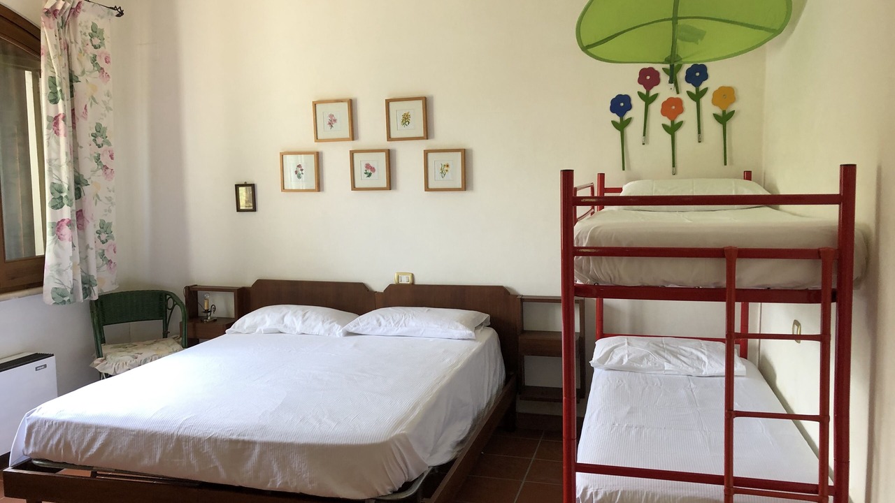 Photo of Bedroom in Isola del Gran Sasso dʼItalia