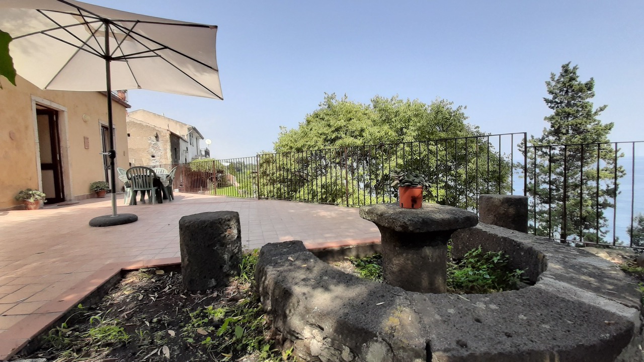Photo of Patio Balcony in Praiola