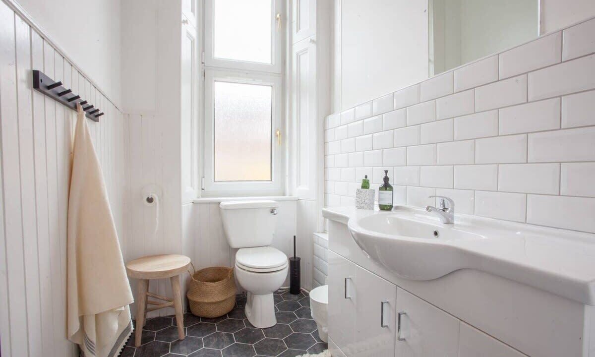 Photo of Bathroom in Kelvinbridge