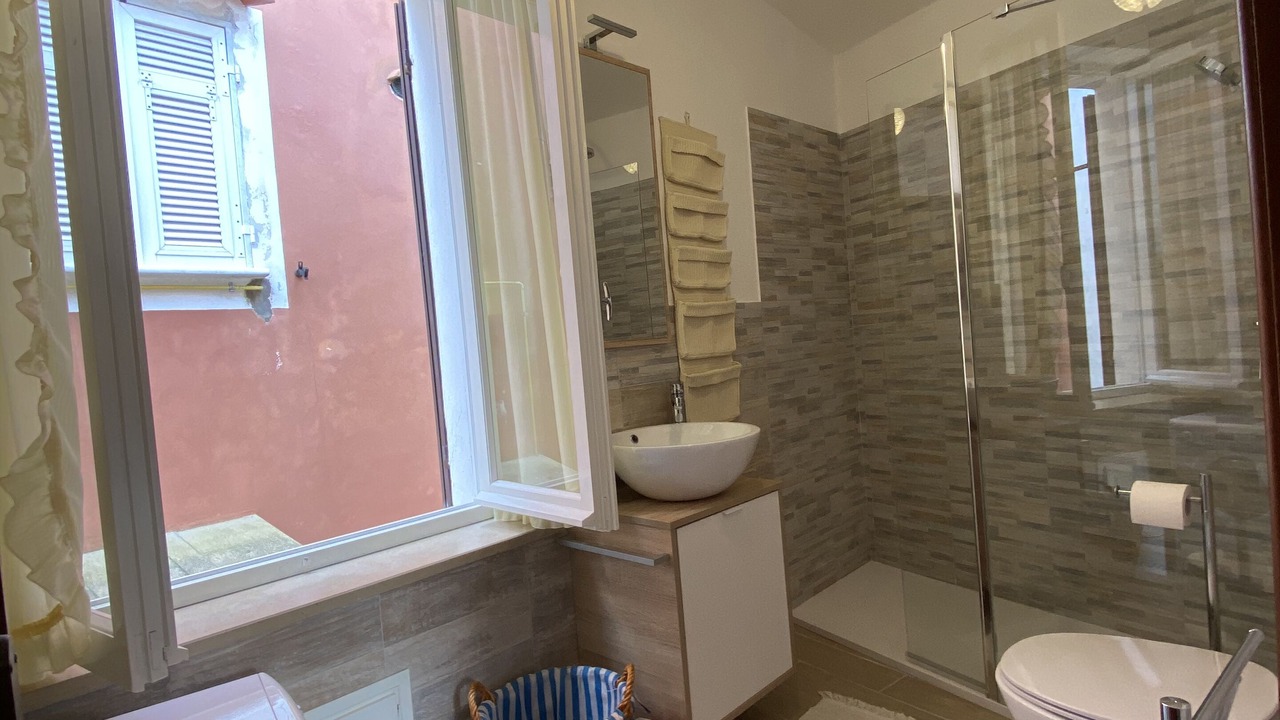 Photo of Bathroom in Arcola