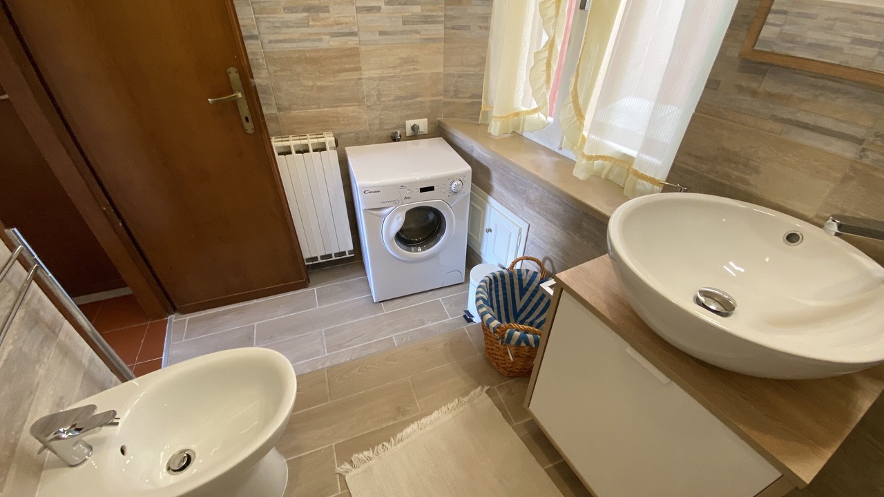 Photo of Bathroom in Arcola