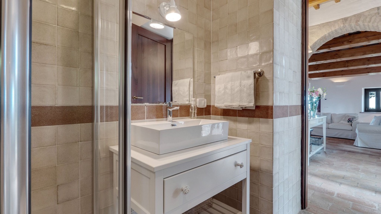 Photo of Bathroom in Mombaroccio