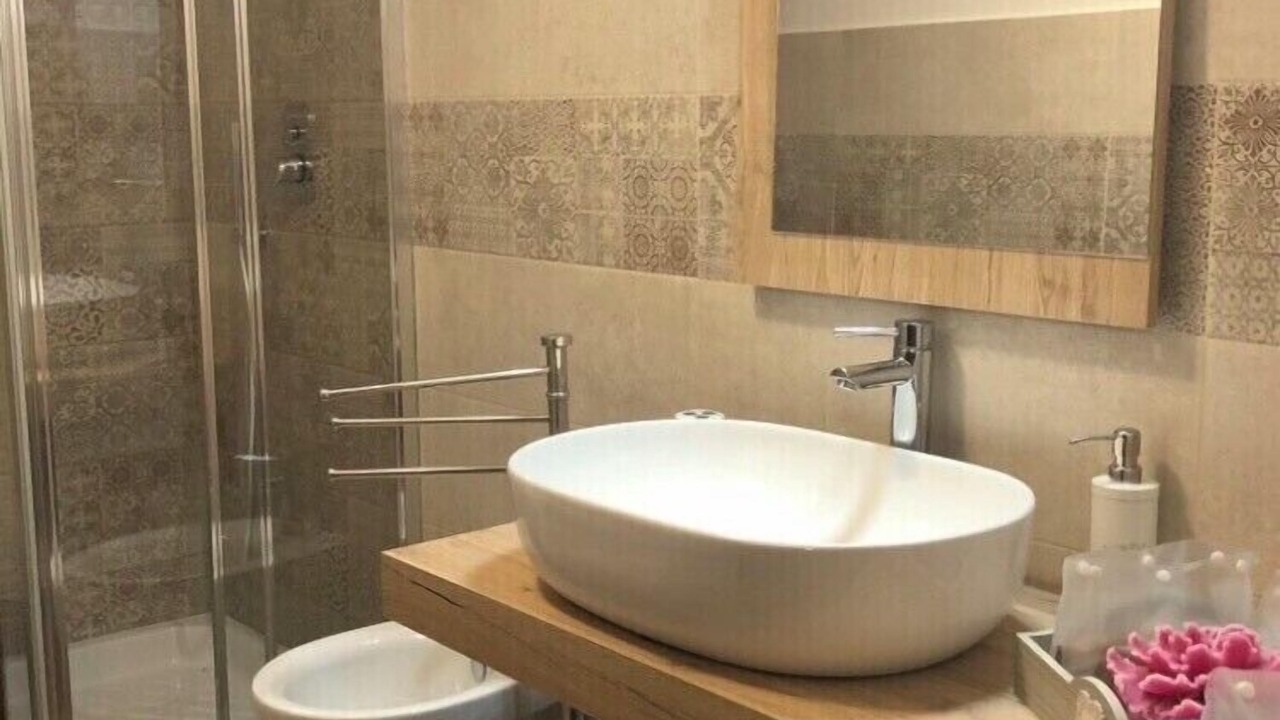 Photo of Bathroom in Subiaco