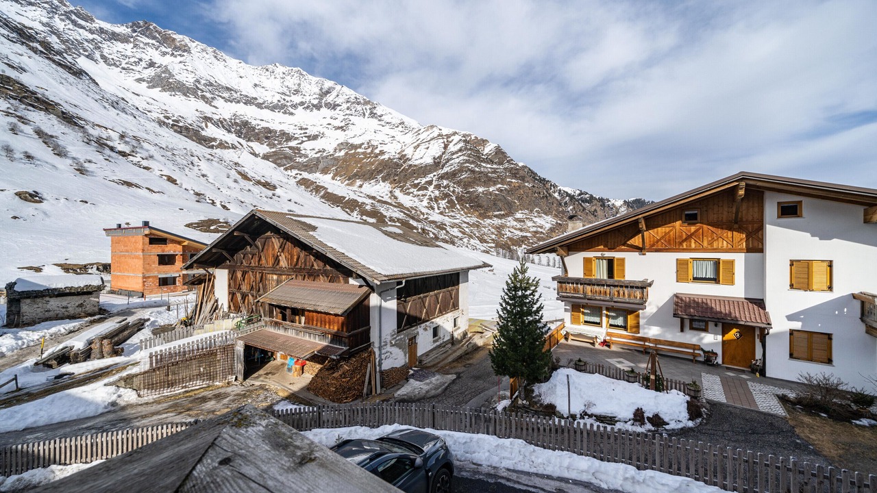 Photo of Outdoor in Plan