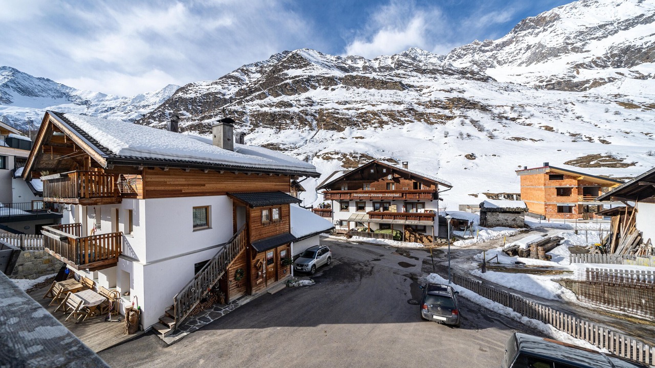 Photo of Outdoor in Plan