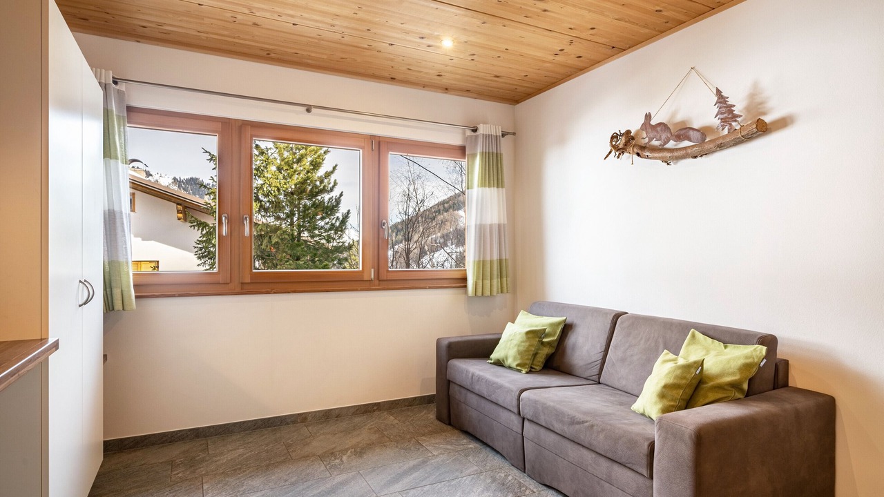 Photo of Livingroom in Plan