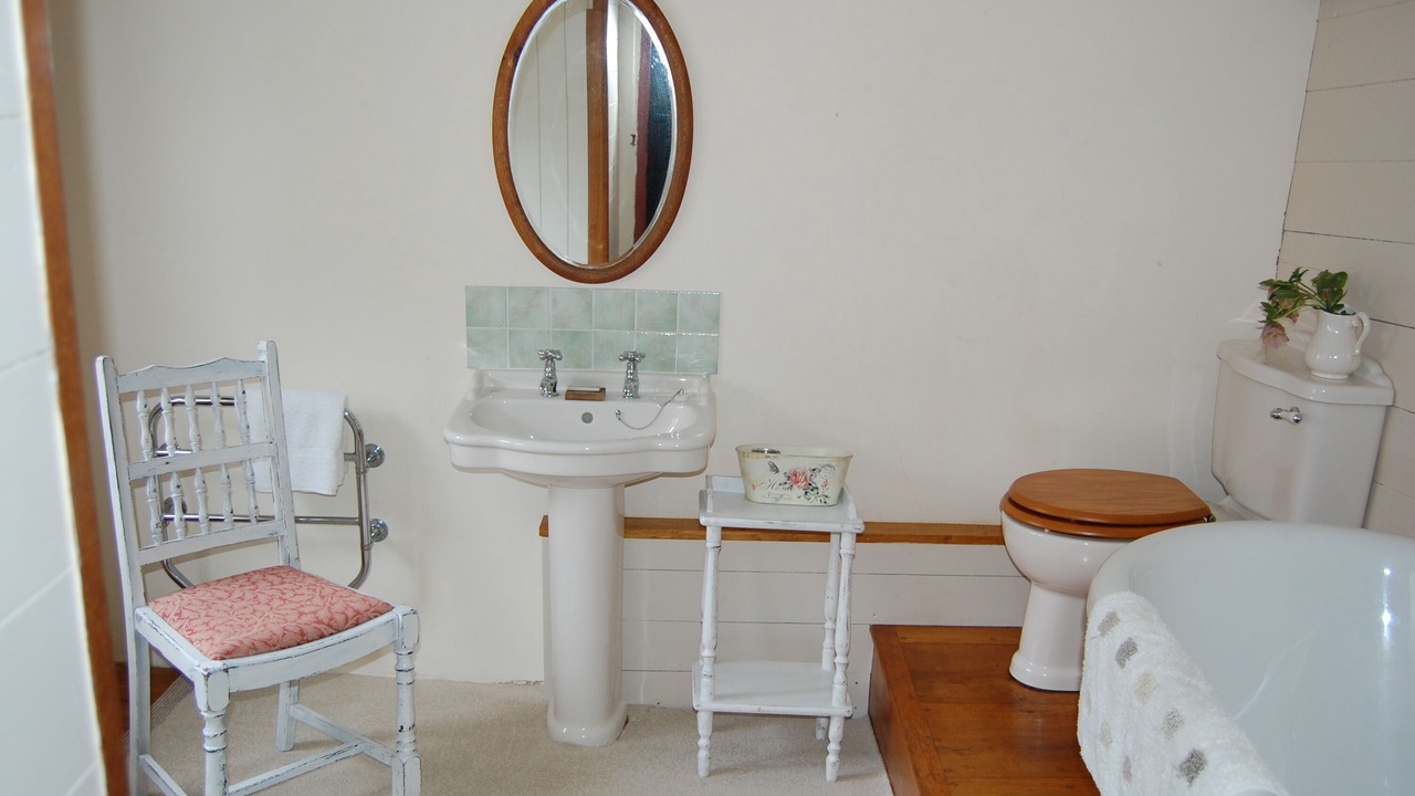 Photo of Bathroom in Brazzacott