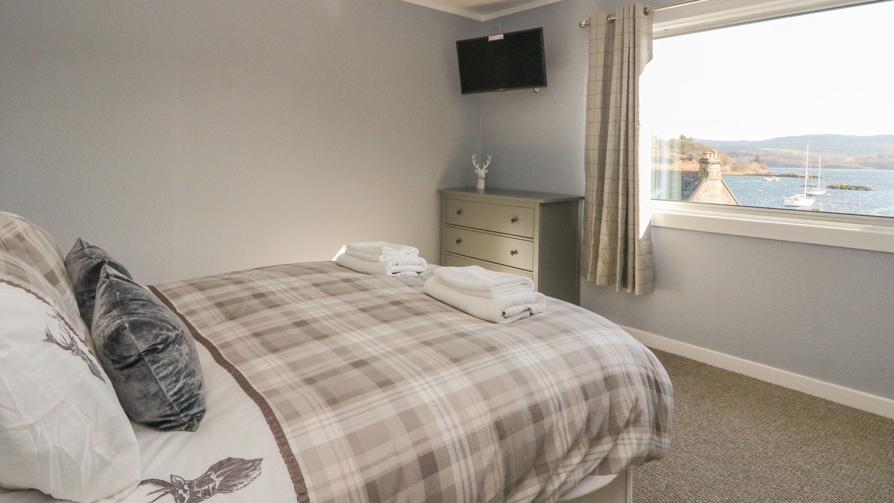 Photo of Bedroom in Tayvallich