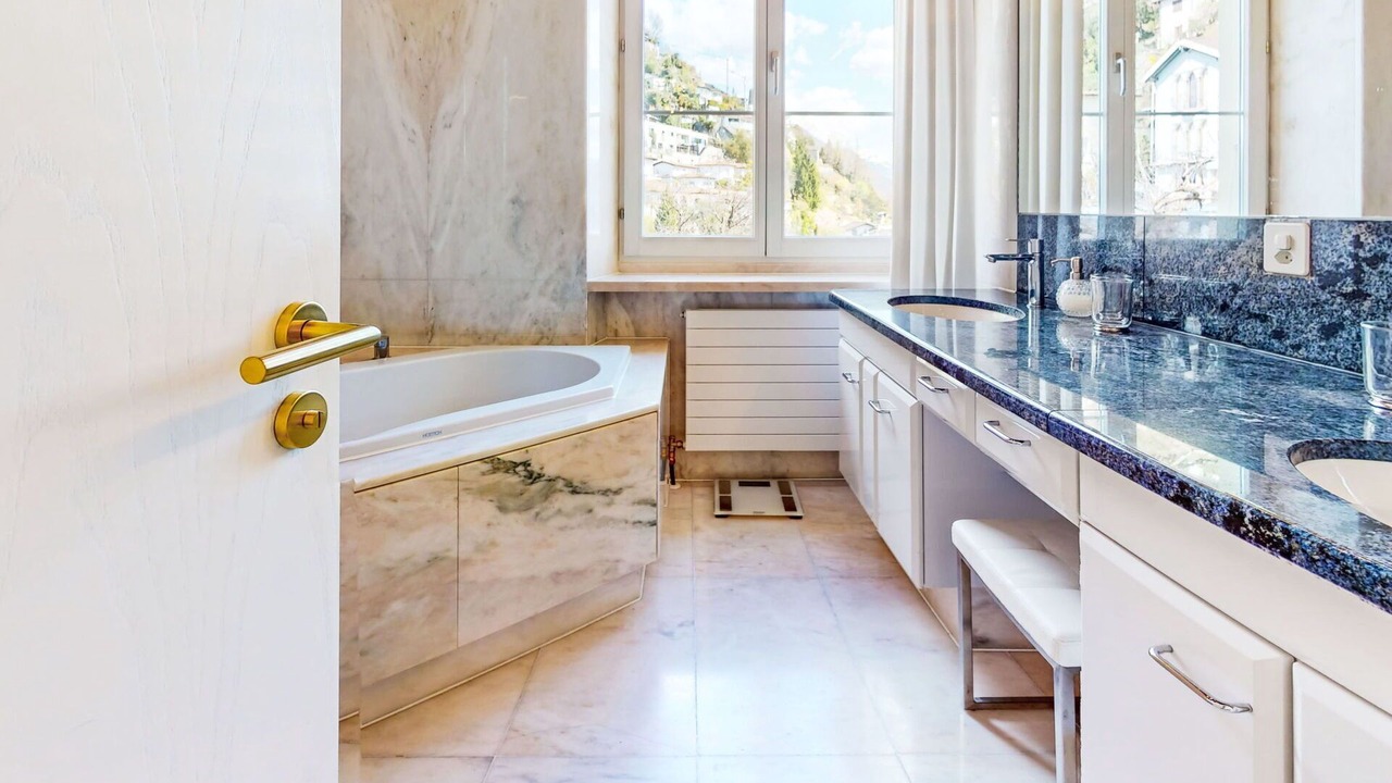 Photo of Bathroom in Brione sopra Minusio