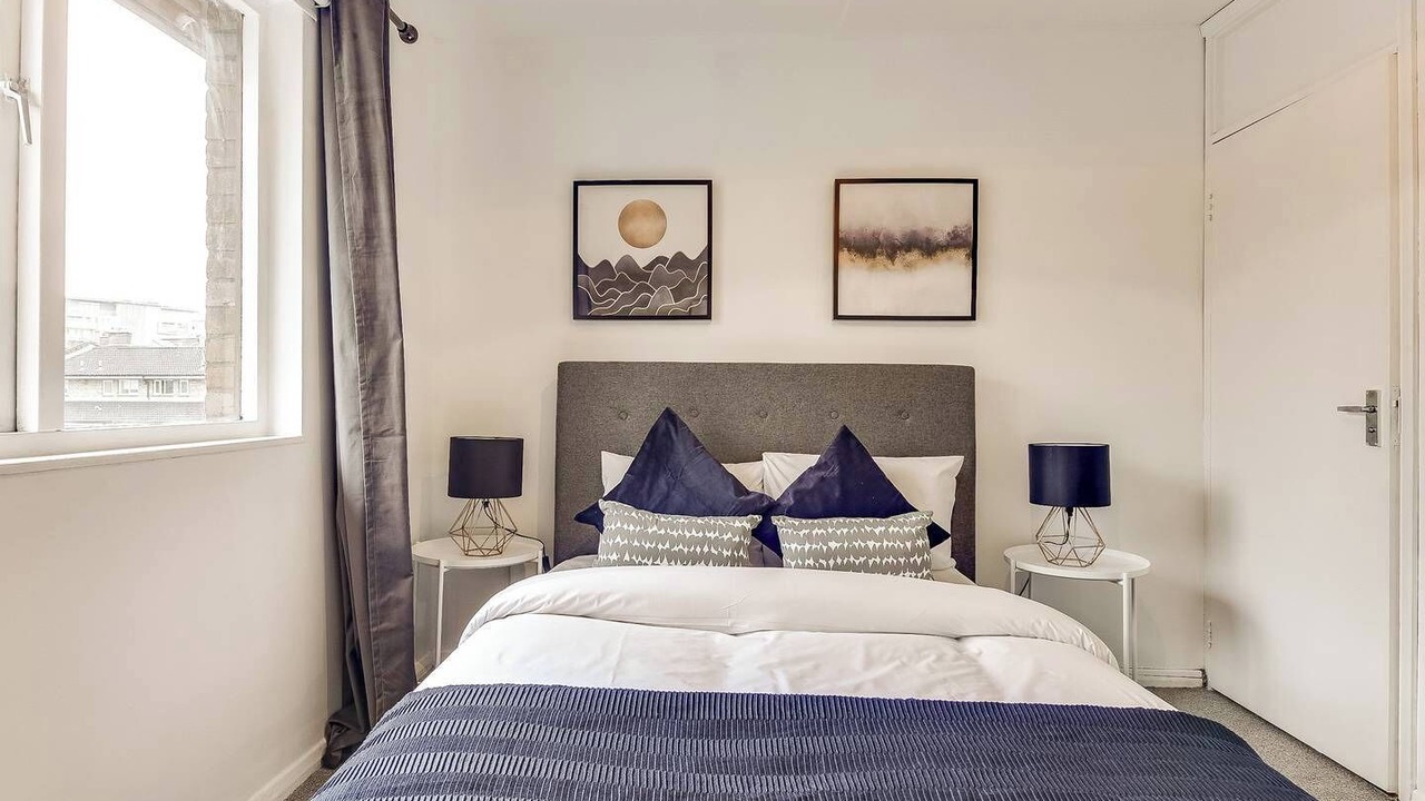 Photo of Bedroom in Kennington