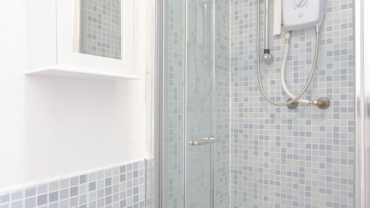 Photo of Bathroom in Kennington