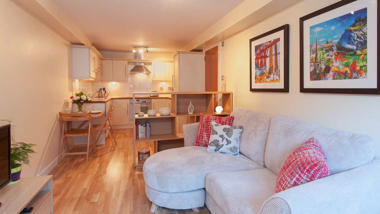 Photo of Livingroom in Old Town