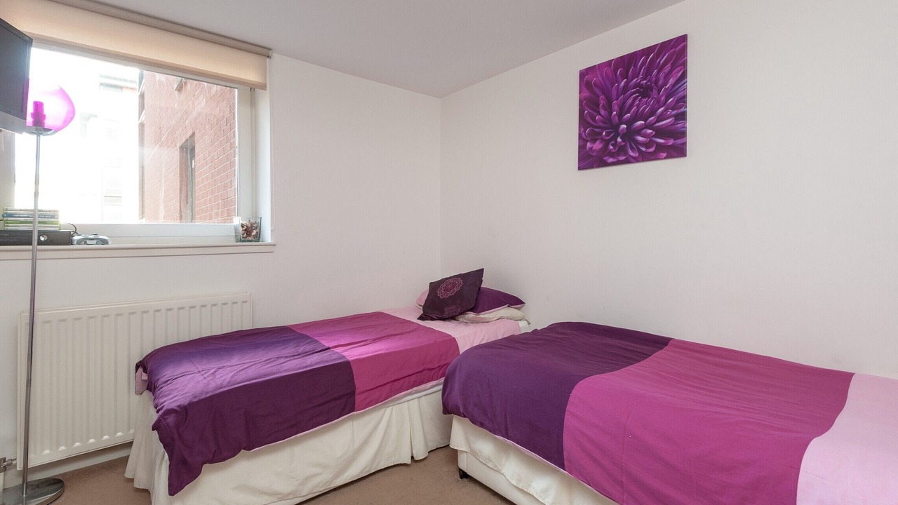 Photo of Bedroom in City Centre Glasgow