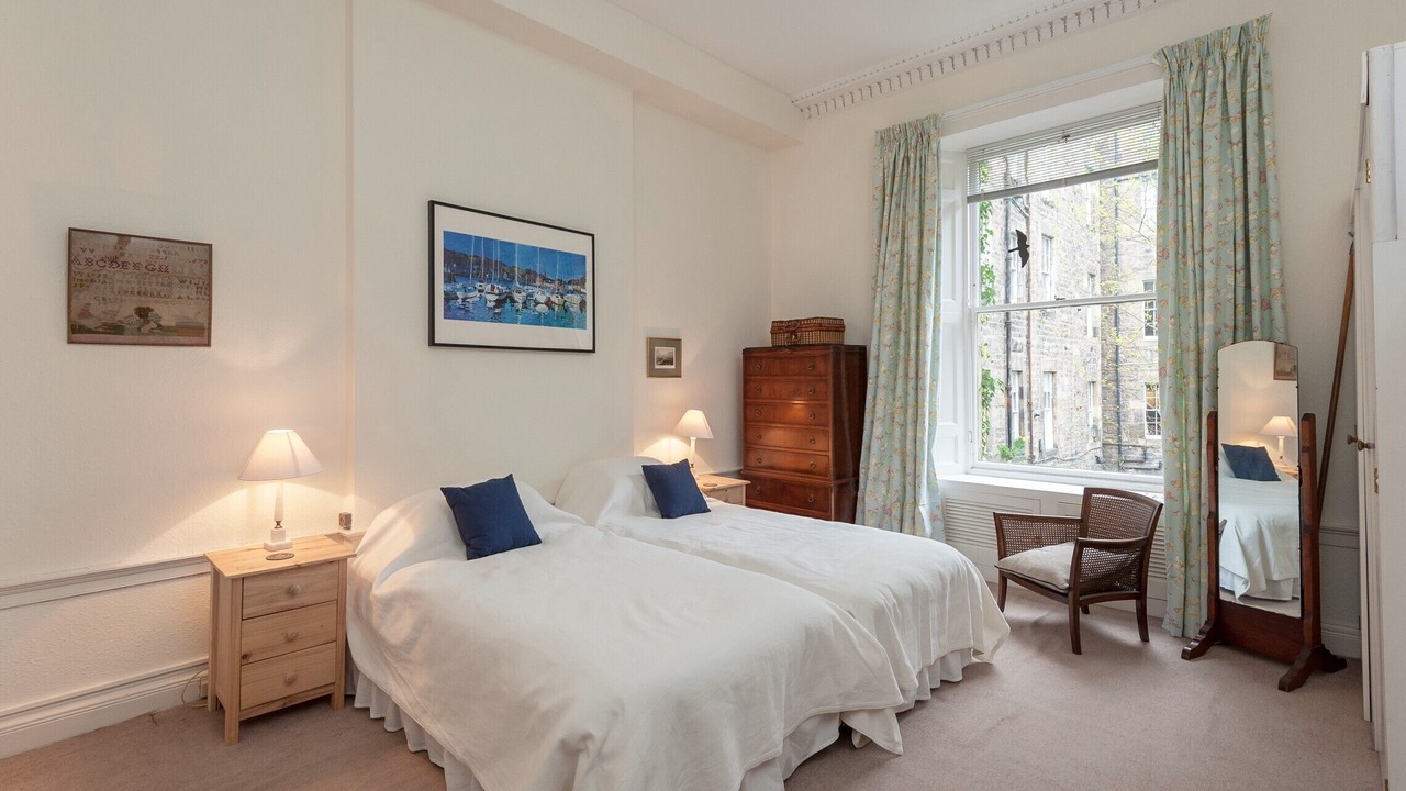 Photo of Bedroom in New Town