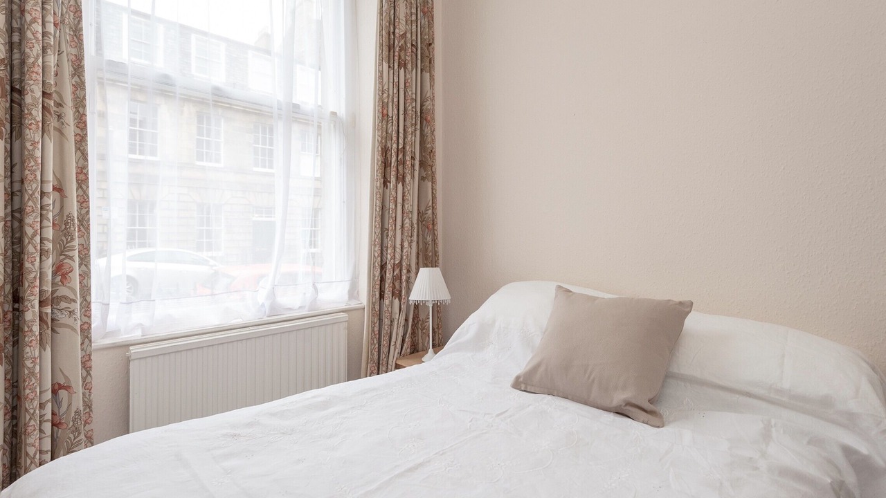 Photo of Bedroom in New Town