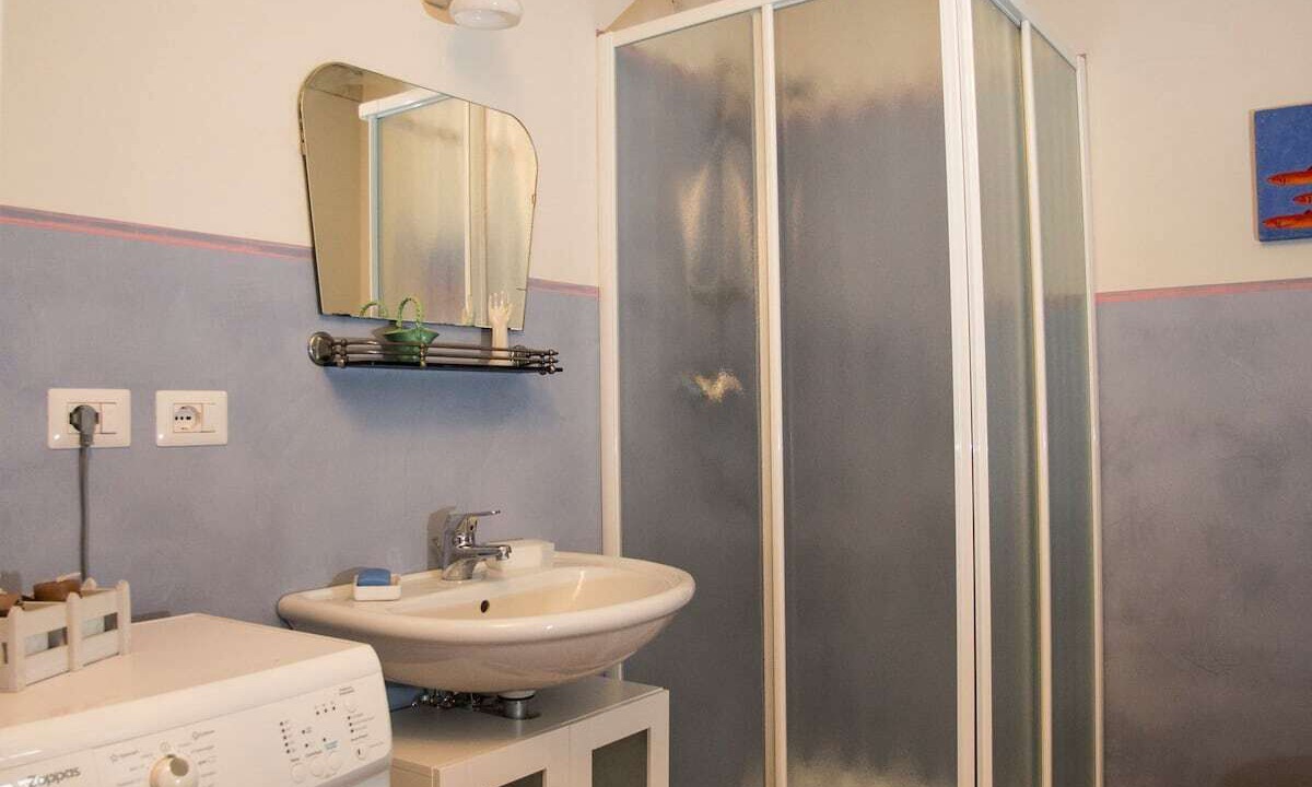 Photo of Bathroom in Portese