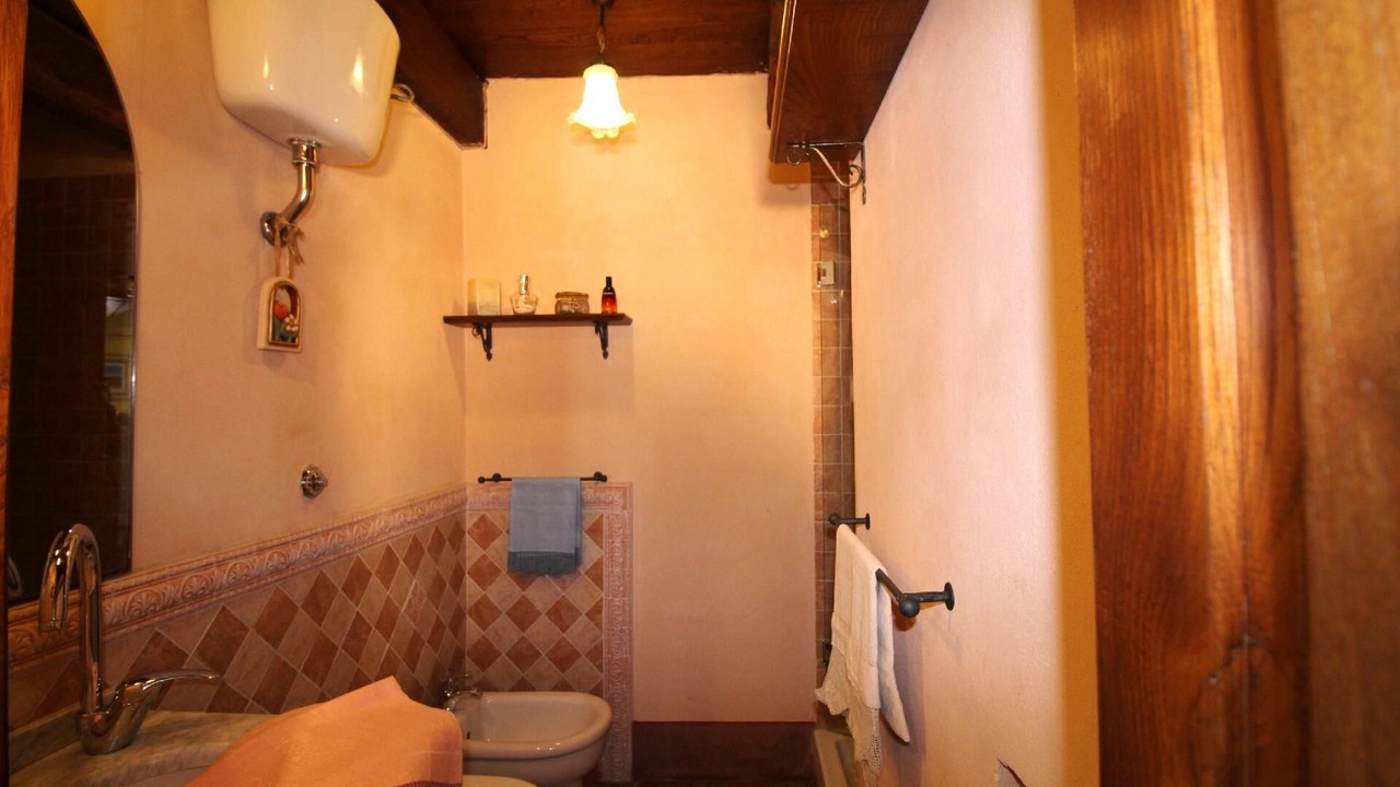 Photo of Bathroom in Porrena