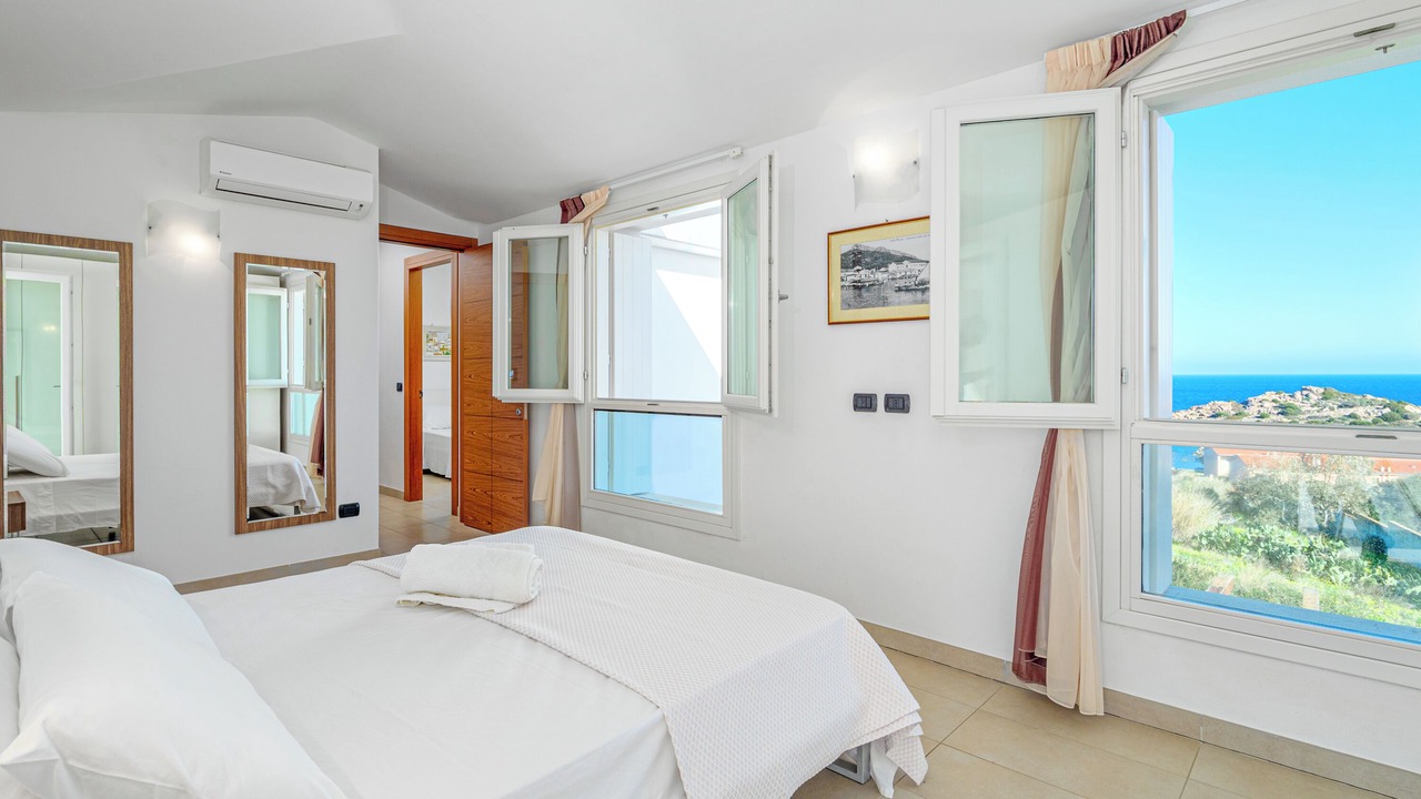 Photo of Bedroom in Golfo Aranci