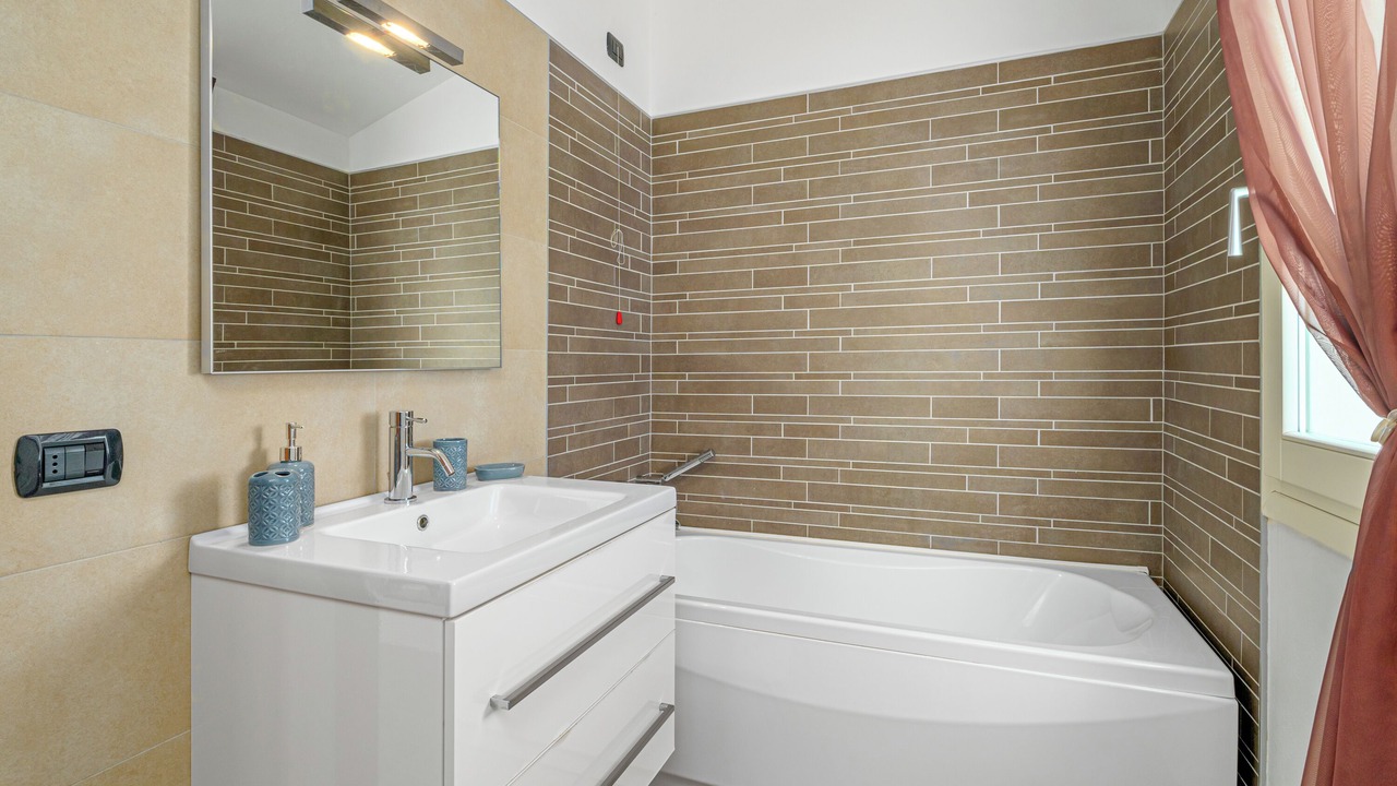 Photo of Bathroom in Golfo Aranci