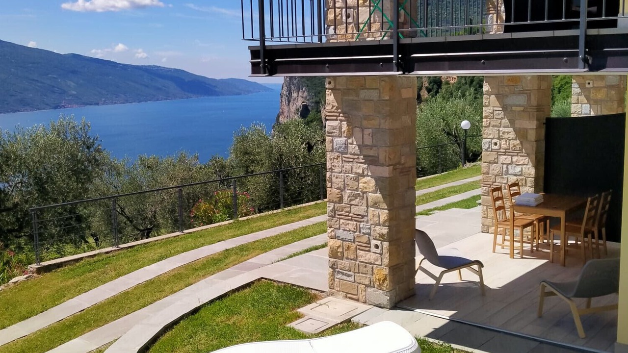 Photo of Outdoor in Arias