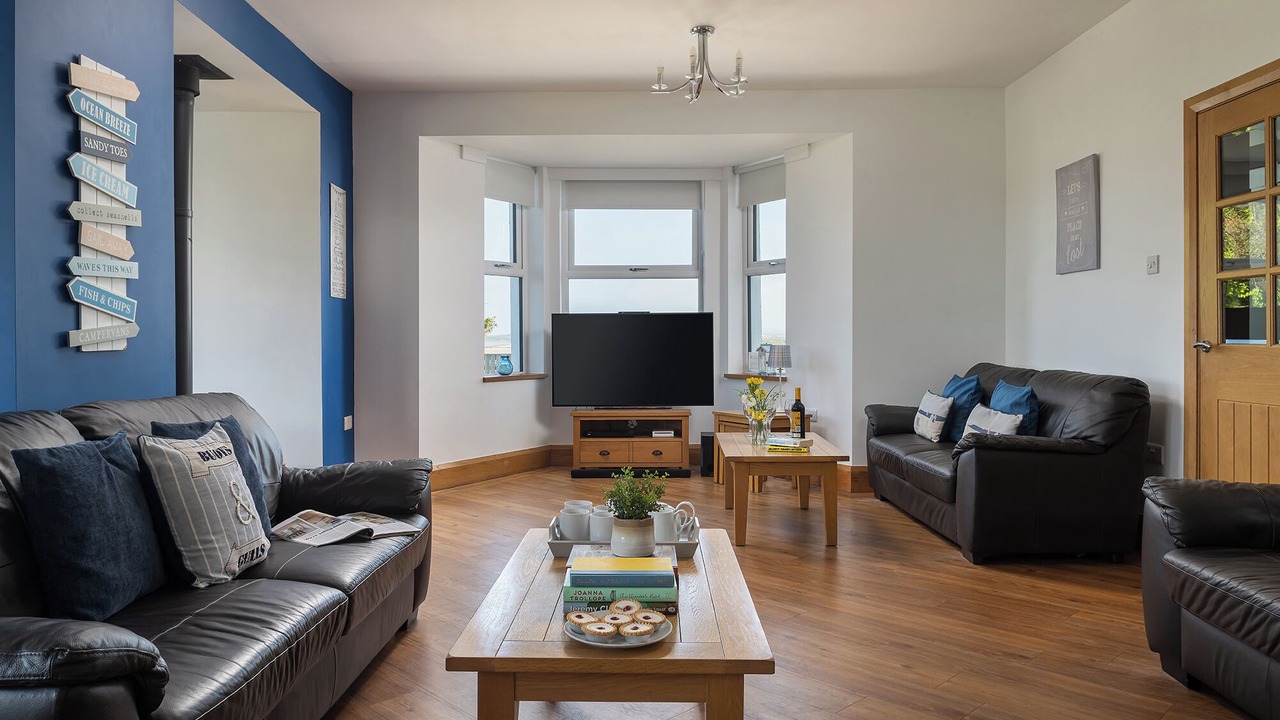 Photo of Livingroom in Holyhead