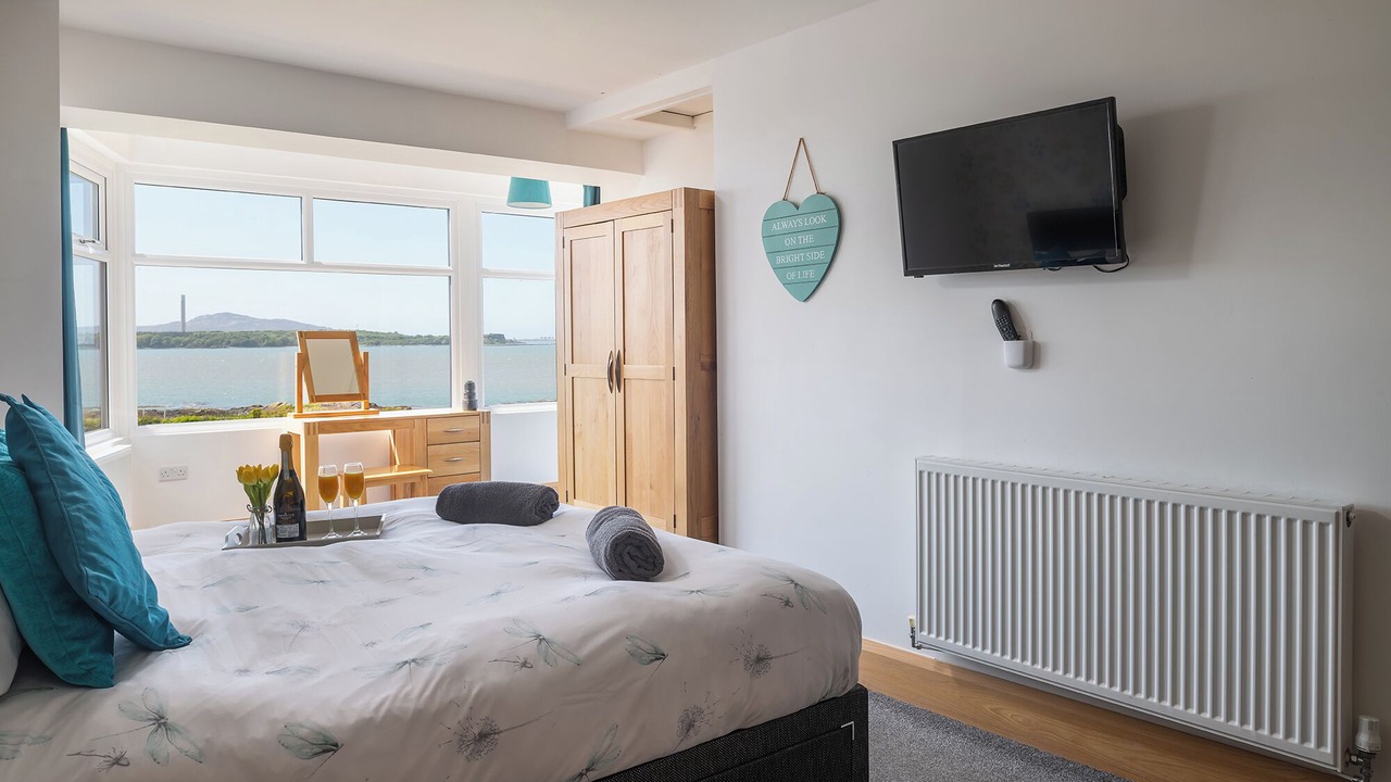 Photo of Bedroom in Holyhead